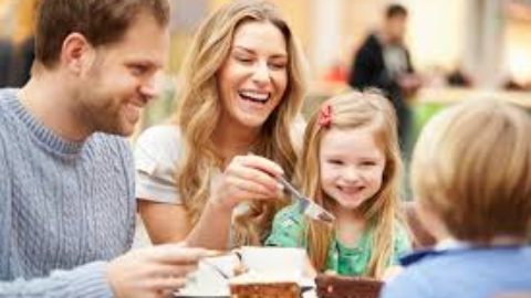 Granada Hills Restaurant – Benefits Of Eating Out As A Family